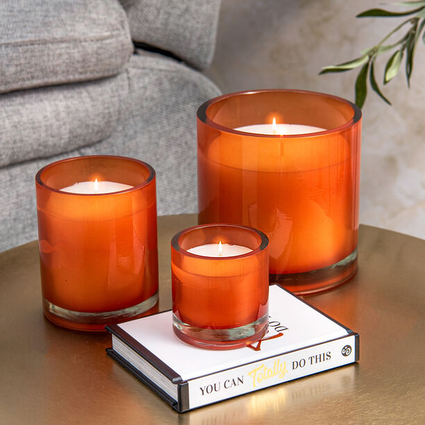 Small vs Big Candles: Does Size Really Matter? (And How to Make Them Smell Amazing)