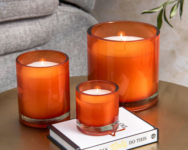 Small vs Big Candles: Does Size Really Matter? (And How to Make Them Smell Amazing)
